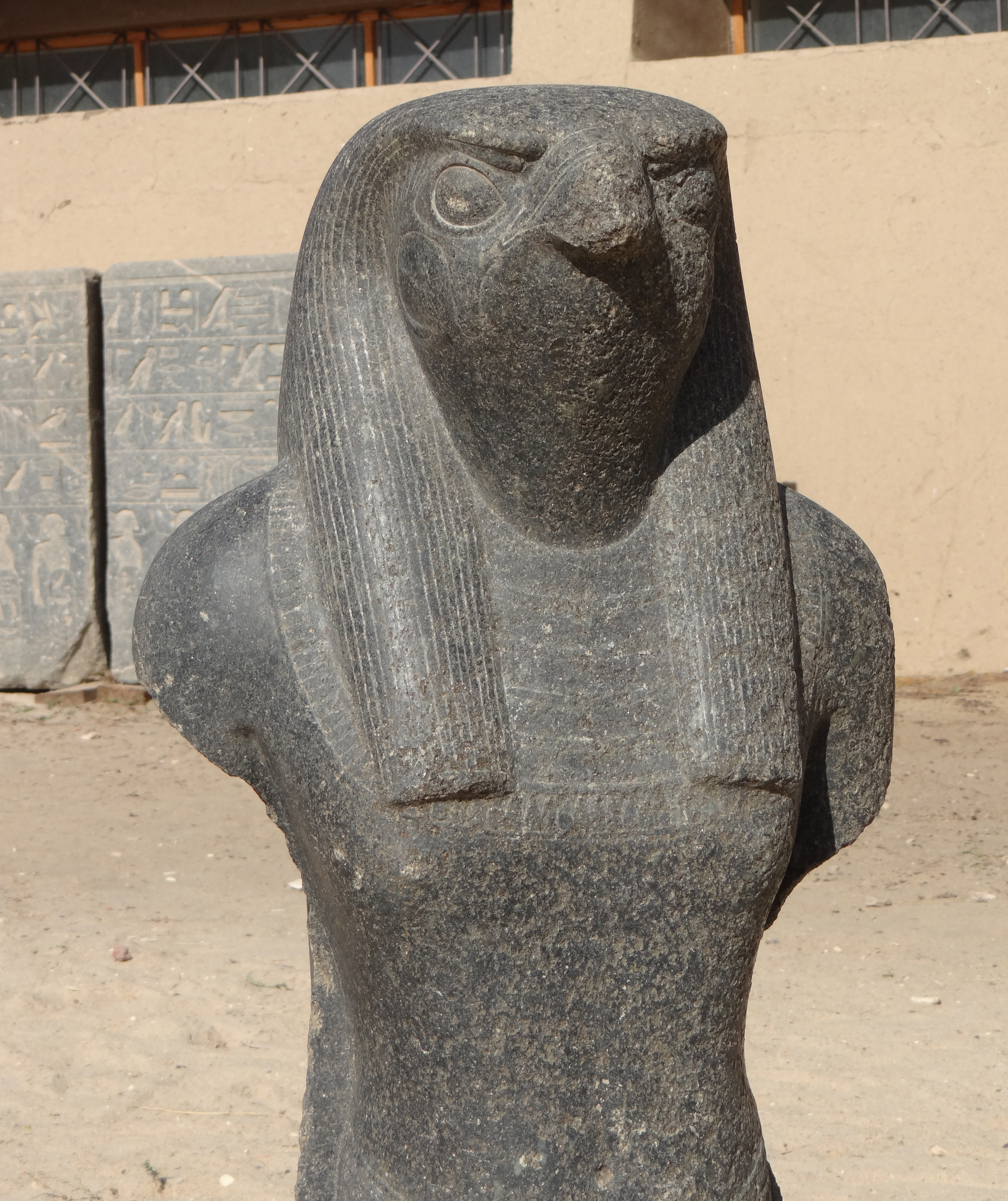 Memnon_Horus